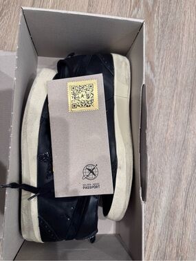 Golden Goose Black Mid-Star size 39